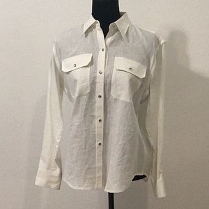 Women’s Ralph Lauren Petite 100% linen shirt button down in a size medium NWOT